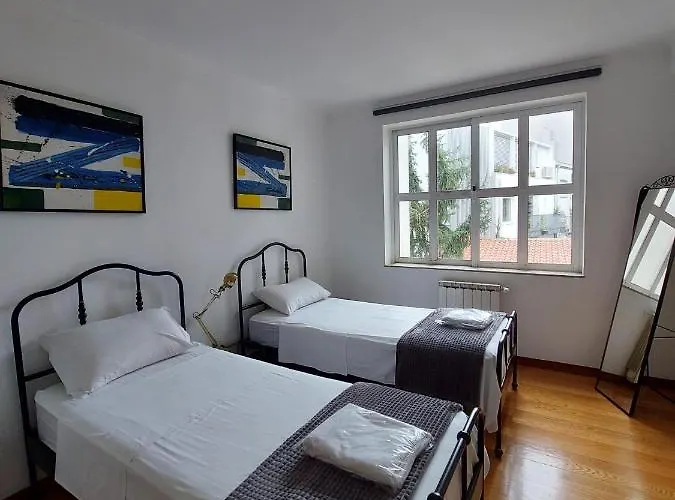 Sir Manuel - Unidade Senhora A Branca *