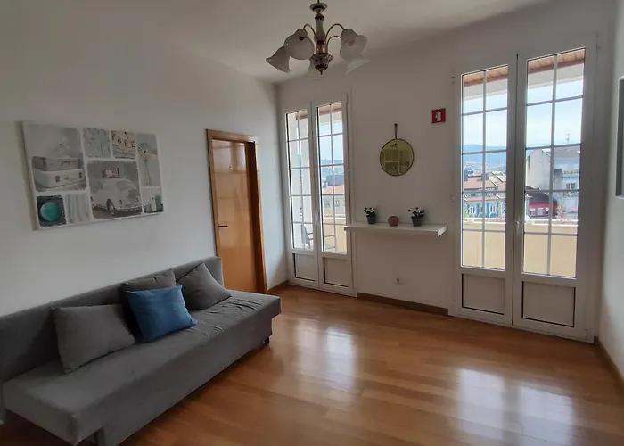 Sir Manuel - Unidade Senhora A Branca Konukevi